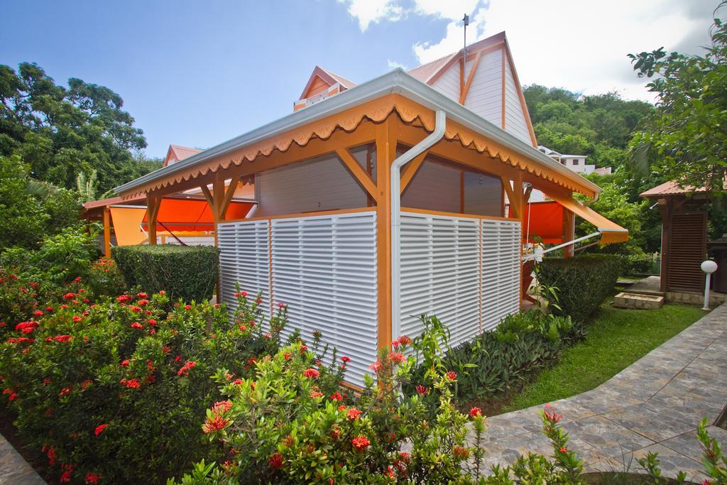 Residence Simona Deshaies Exterior foto